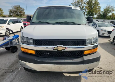 2021 Chevrolet Express G2500 from USA, damaged, VIN 1GCWGAF76M1193304